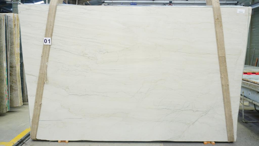 Calacatta Lux